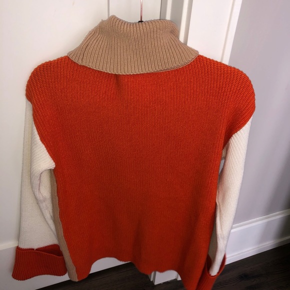 Tan, white orange turtleneck - Picture 2 of 2